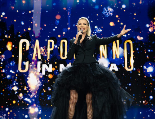 #CapodannoinMusica del 31 dicembre 2023 – Il cast della serata di Canale 5 condotta da Federica Panicucci.